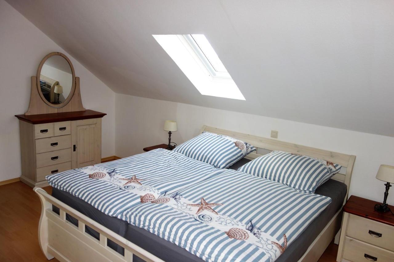 Ferienwohnung Sternenkieker Krummhorn Bagian luar foto